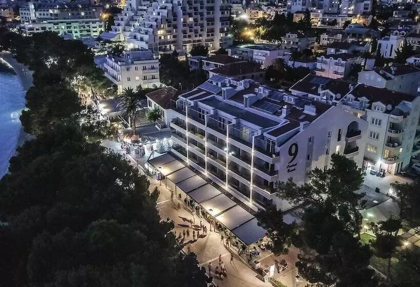 هتل Central Beach 9