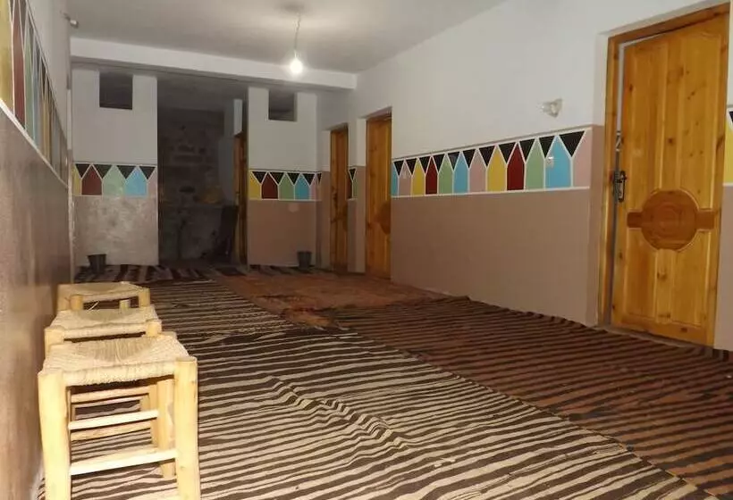 هتل Gite Tizi Noucheg
