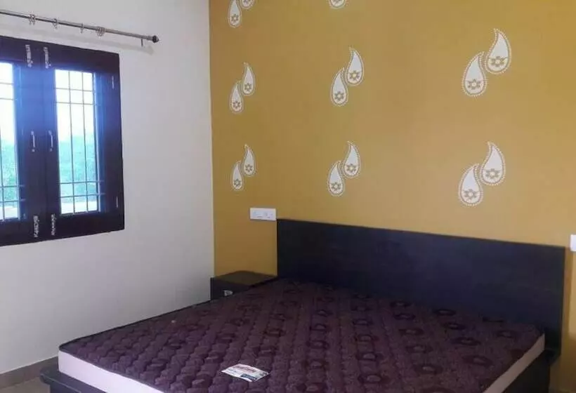 Royal Zayka Hotel & Restaurant