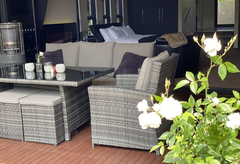 פנסיון Amare Beachside Luxury