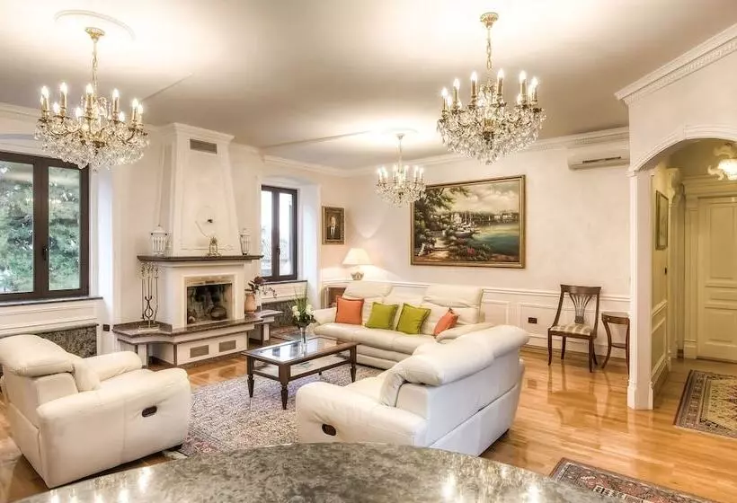 ペンション Villa Hasi