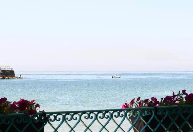 پانسیون Beit El Bahr