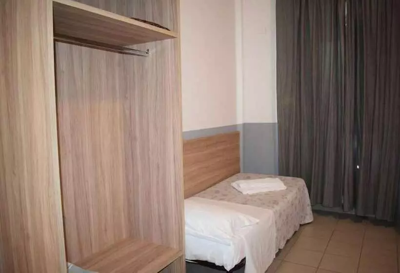 ペンション Golden Dream Guest House