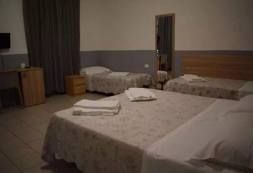 ペンション Golden Dream Guest House