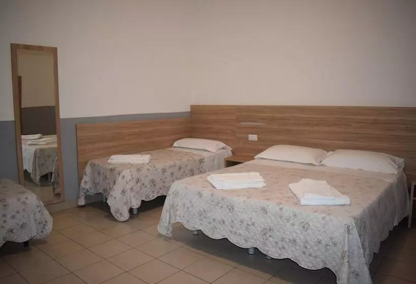 ペンション Golden Dream Guest House