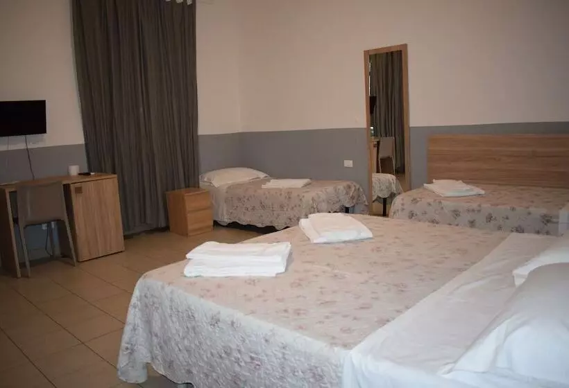 ペンション Golden Dream Guest House