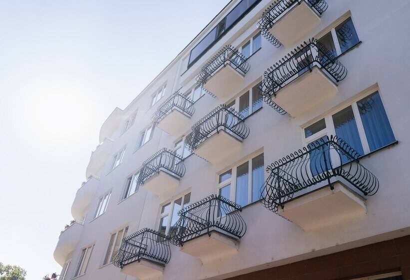 Pensió Penzion Homer Poděbrady