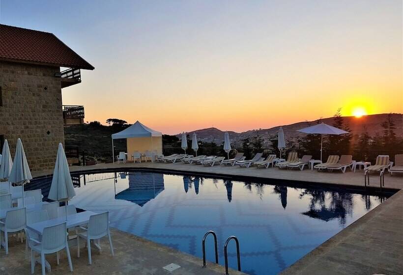 استراحتگاه Palais Des Cedres