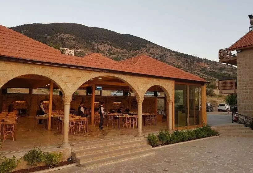 استراحتگاه Palais Des Cedres