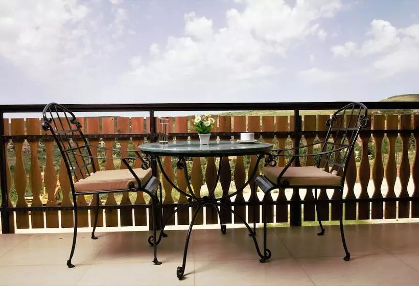 استراحتگاه Palais Des Cedres