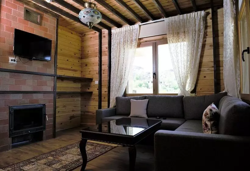 استراحتگاه Palais Des Cedres