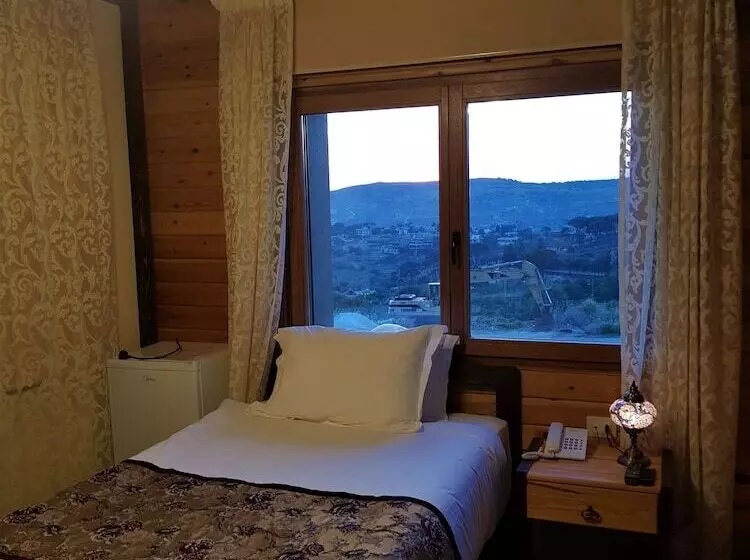 استراحتگاه Palais Des Cedres