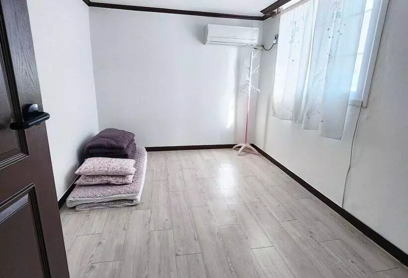 ユースホステル Yeobyul Guesthouse