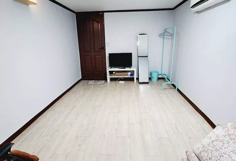 ユースホステル Yeobyul Guesthouse