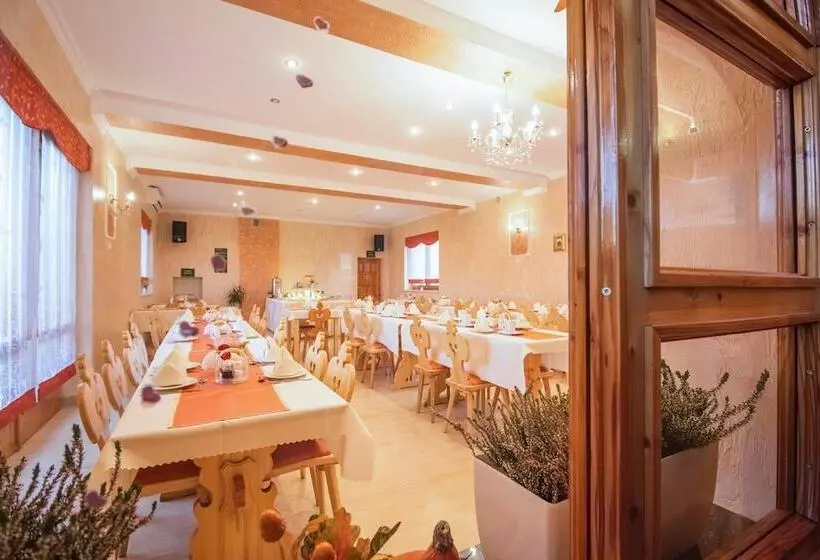 Aamiaismajoitus (B&B) Dom Wypoczynkowy U Staszla