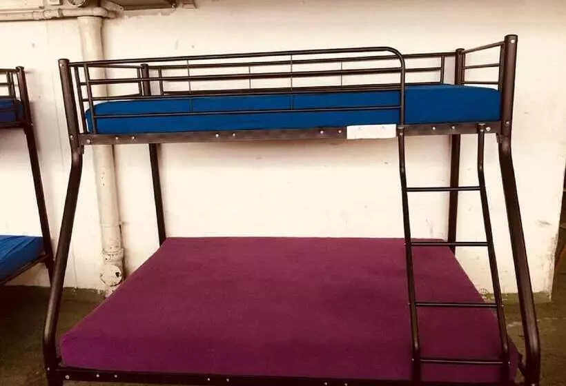 Boot Camp Central   Hostel