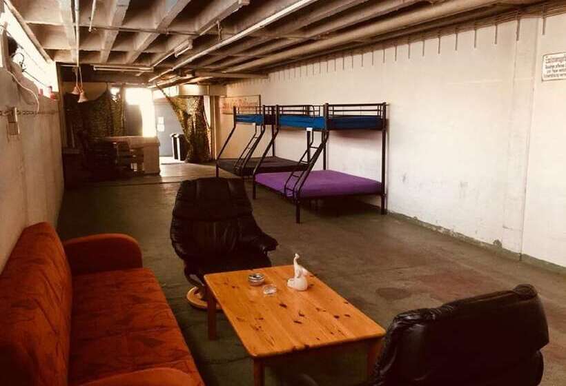 Boot Camp Central Hostel