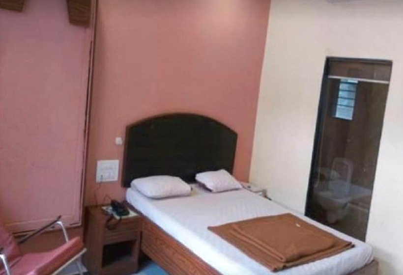 Garden Park View Hotel Matheran