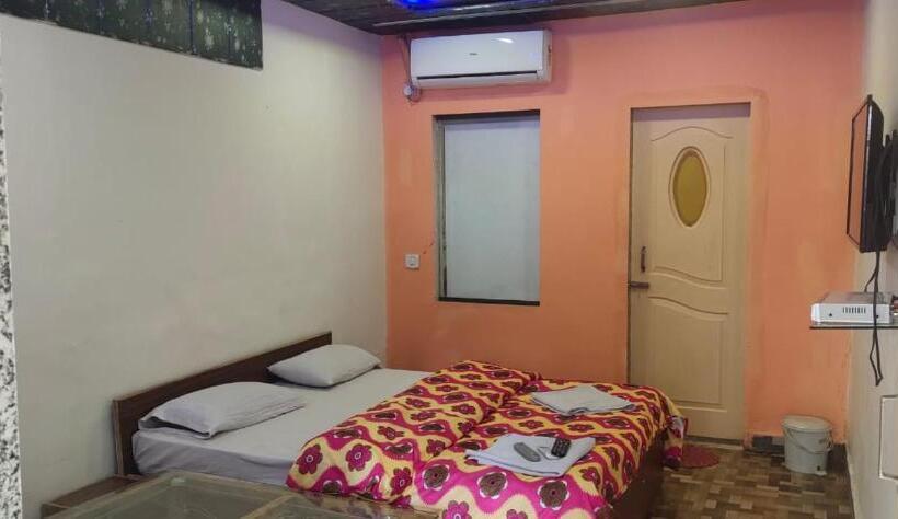 Garden Park View Hotel Matheran