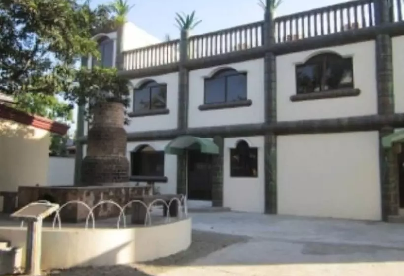 ホテル Ddd Habitat, Inc   Bacolod