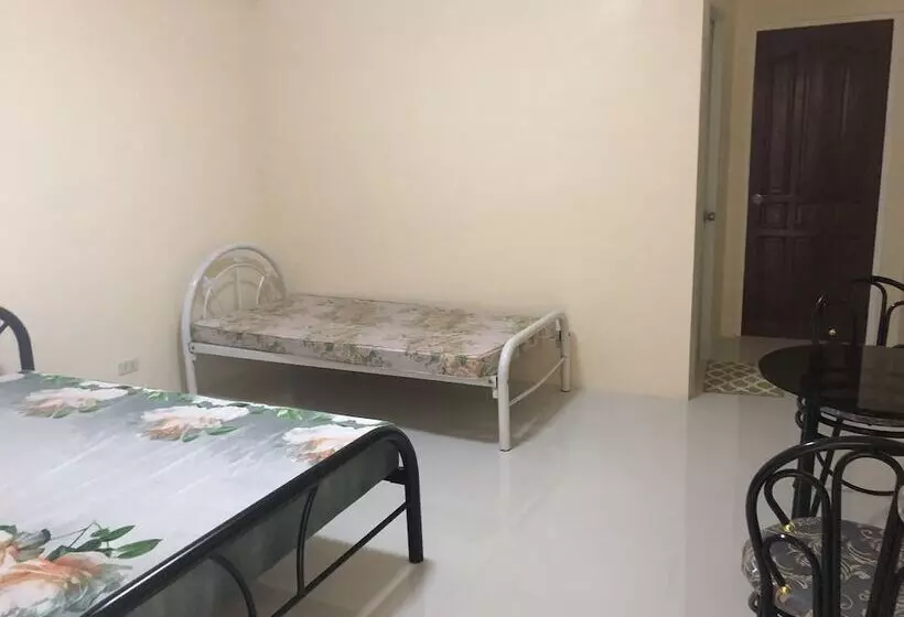 ホテル Ddd Habitat, Inc   Bacolod