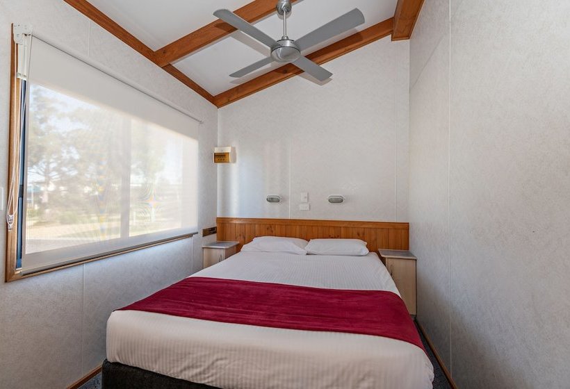 酒店 Holiday Haven White Sands