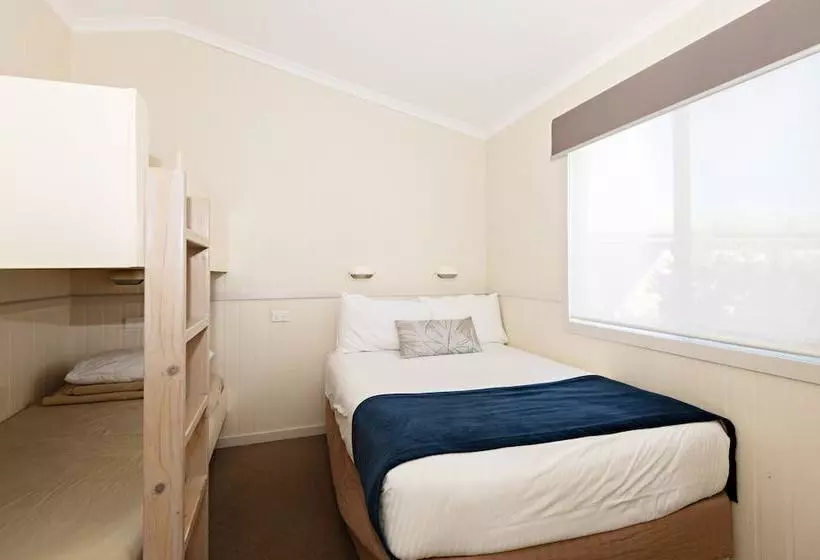 ホテル Holiday Haven White Sands