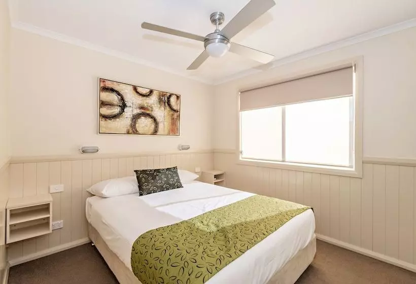 ホテル Holiday Haven White Sands