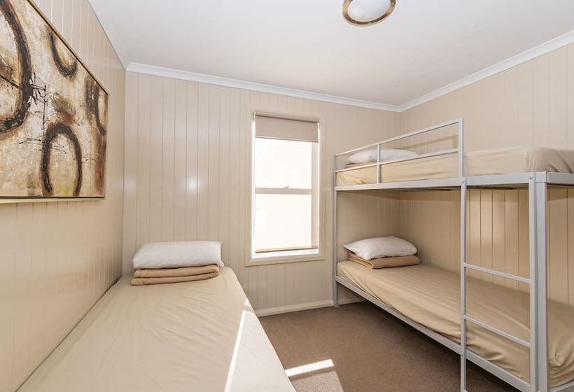 酒店 Holiday Haven White Sands