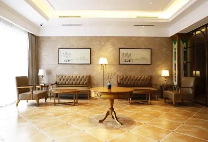 هتل Shanghai Fliport Garden