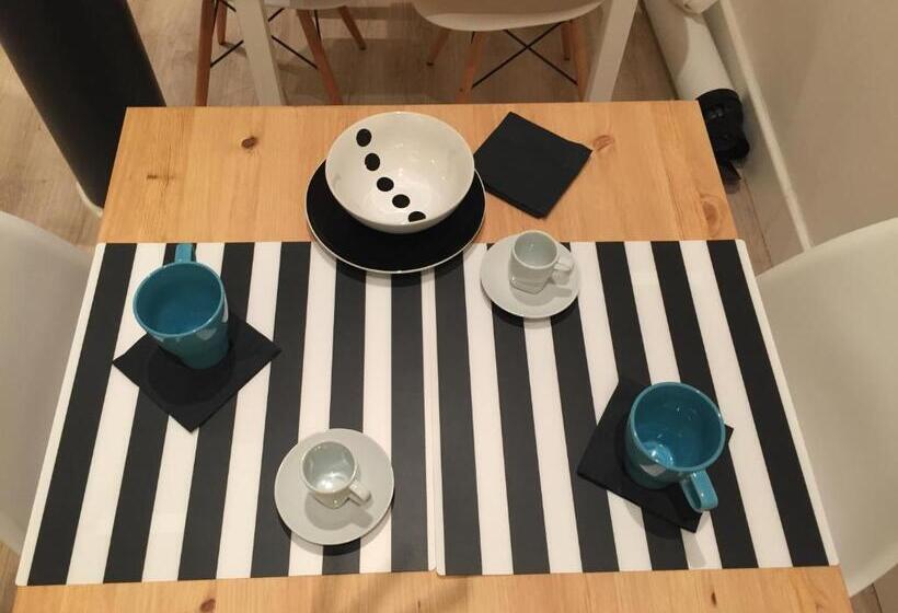 پانسیون Piazza Cavour Suite