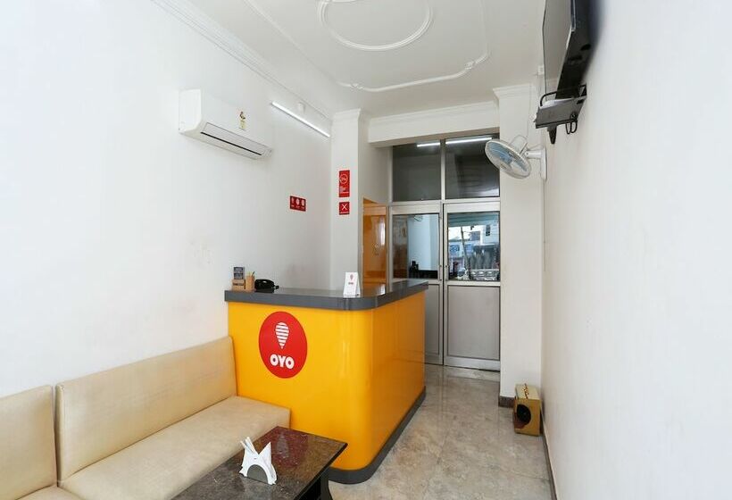 Ss Hotel By Oyo Rooms