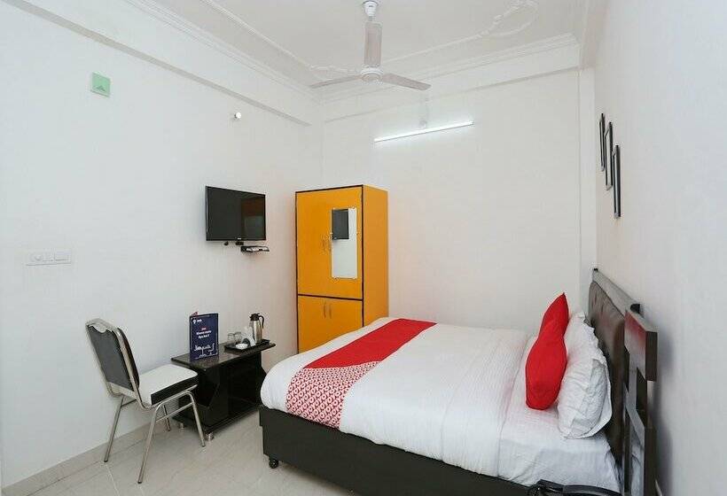 Ss Hotel By Oyo Rooms