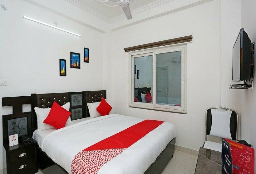 Ss Hotel By Oyo Rooms