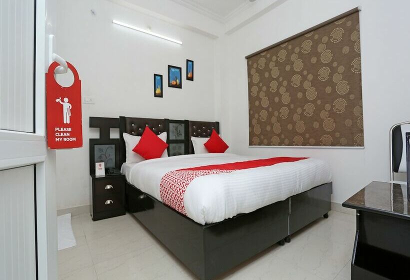 Ss Hotel By Oyo Rooms