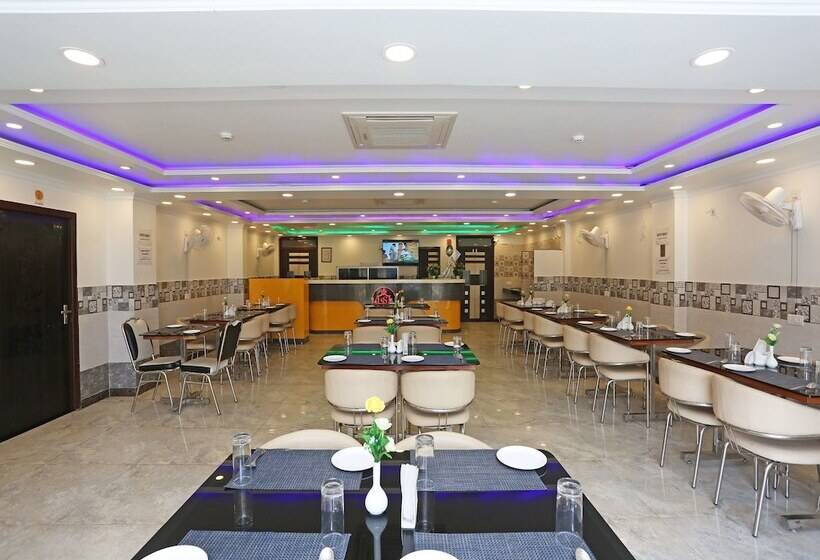 Ss Hotel By Oyo Rooms