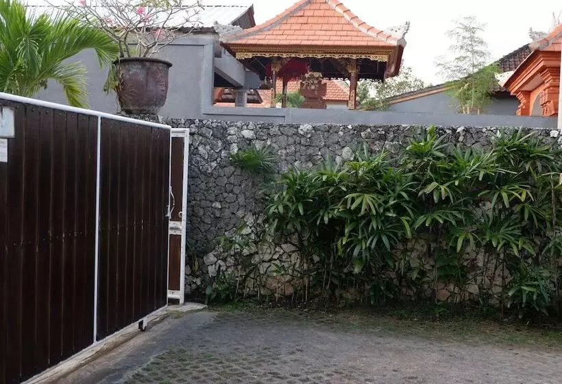 Tegal Sari Villa