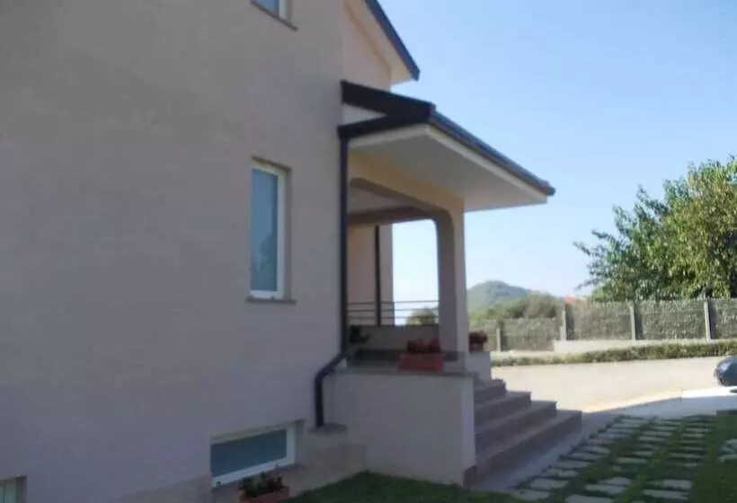 Villa Lauro Luxury B&b