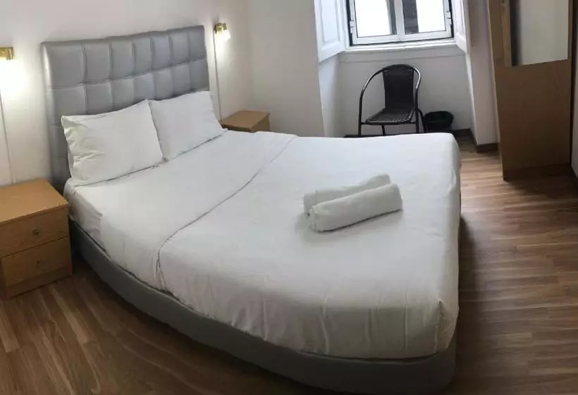 Just Lisbon Hostel & A.l