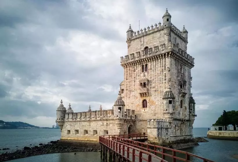 Just Lisbon Hostel & A.l