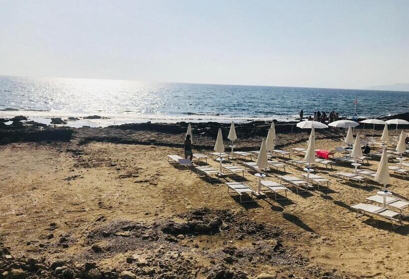 Хостел Il Gabbiano Palinuro