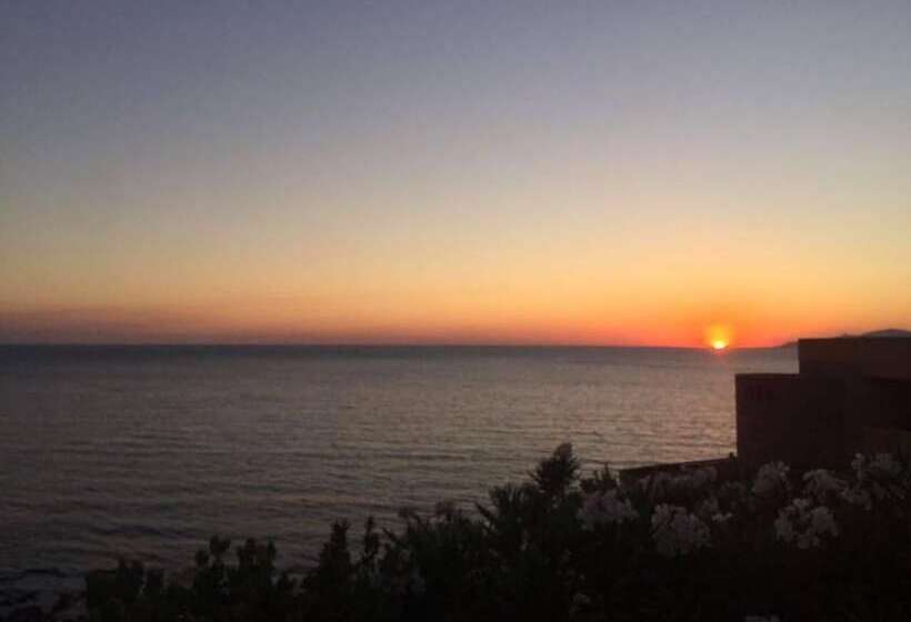 Хостел Il Gabbiano Palinuro