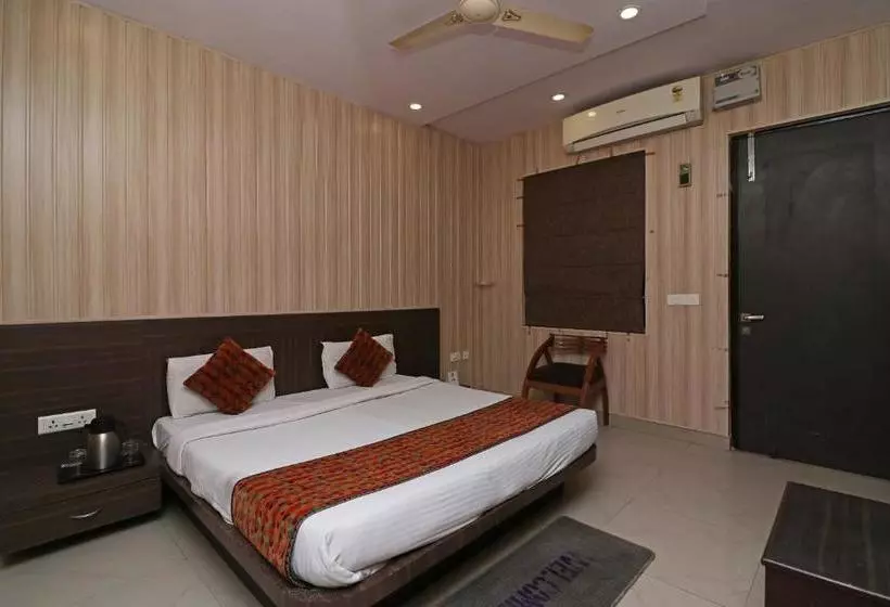 ホテル Ganga Palace