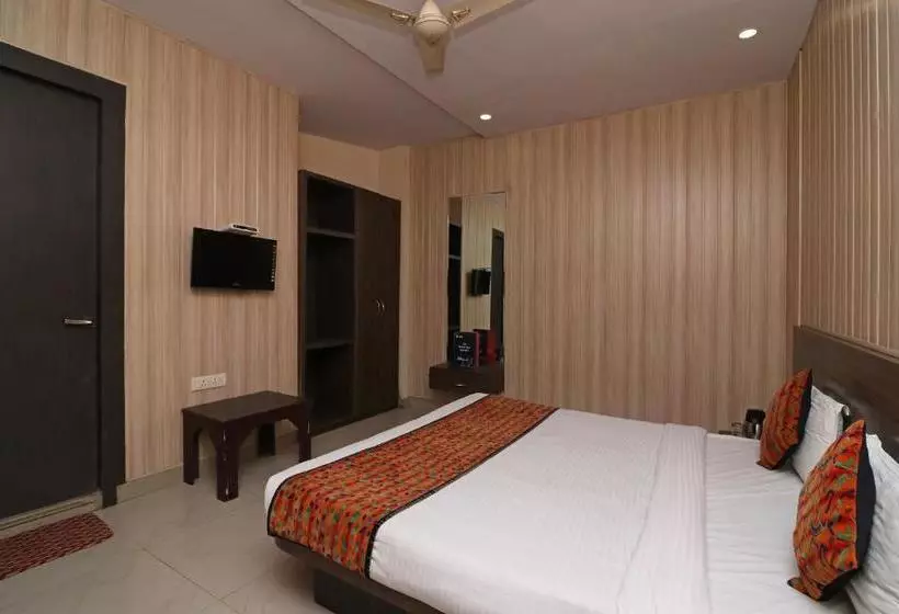 ホテル Ganga Palace