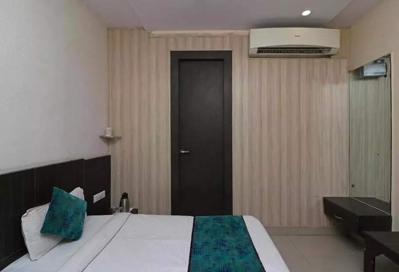 ホテル Ganga Palace