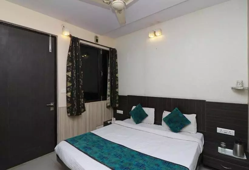 ホテル Ganga Palace