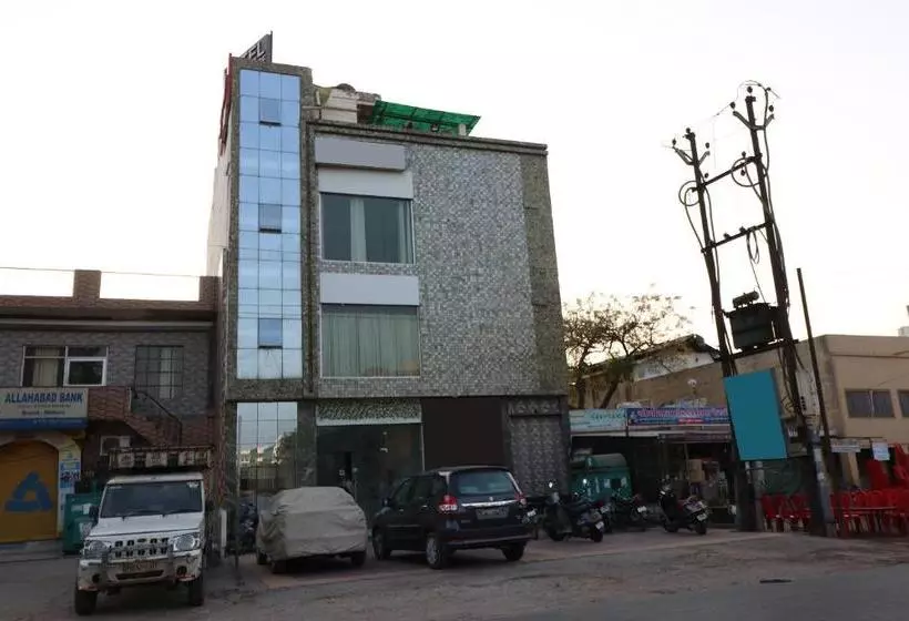 ホテル Ganga Palace