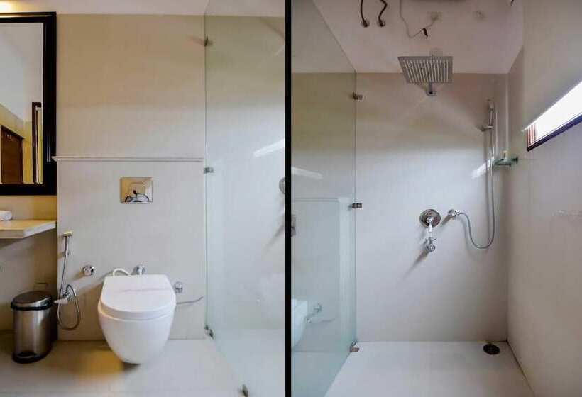 Отель The Raj Kuber