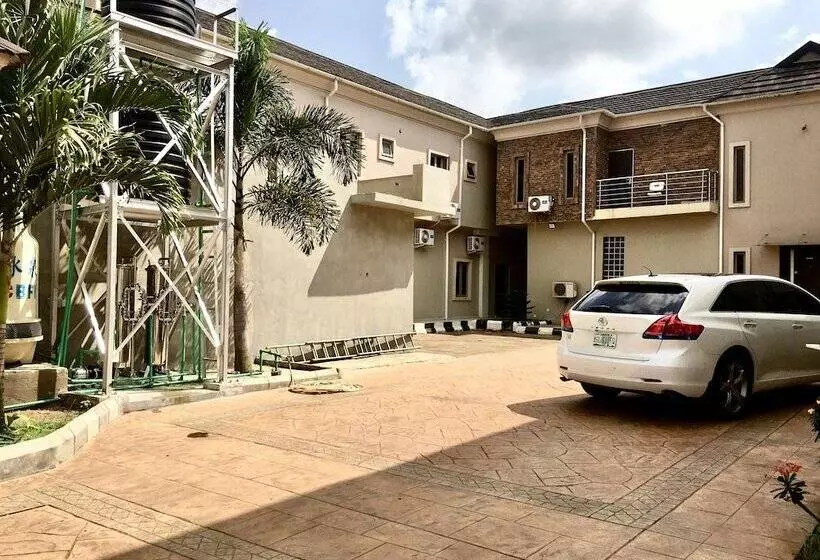 House 56 Hotel And Suites