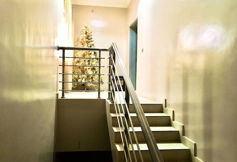 House 56 Hotel And Suites